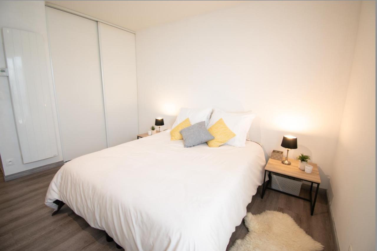 Joli Studio Tout Confort A 2 Pas De La Gare Poissy Kültér fotó